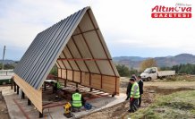 Alaçam Belediyesi personel maaşını ürettiği bungalovlarla ödüyor