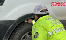 D-100 kara yolunun Bolu Dağı geçişinde kış lastiği uygulaması yapıldı