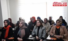 Düzce'de Kadına Yönelik Şiddete Karşı Uluslararası Mücadele Günü kapsamında etkinlik düzenlendi