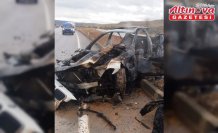 Tokat'ta refüje çarpıp yangın çıkan otomobilin sürücüsü yaralandı