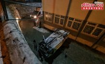 Çorum'da okul bahçesine düşen otomobildeki 2 kişi yaralandı