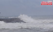 Düzce'de kuvvetli rüzgar nedeniyle dalga boyu yükseldi