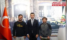 Erbaa Belediye Başkanı Karagöl milli güreşçileri ağırladı