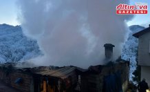 Rize'de çıkan yangında 2 ev kullanılamaz hale geldi