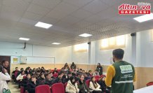 Tokat'ta Yeşilay tarafından lise öğlencilerine teknoloji ve farkındalık eğitimi verildi