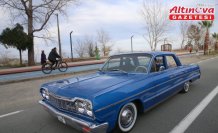 1964 model klasik otomobil Rize sokaklarında ilgi görüyor