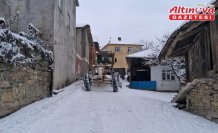 Havza'da karla mücadele sürüyor