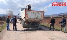 Almus'ta grup yollarında yama çalışmaları başladı