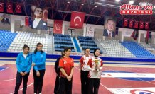 Başçiftlik Ortaokulu öğrencileri floor curlingde il birincisi oldu