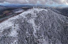 Samsun'da 1650 rakımlı Dürtmen Dağı'nda kar etkili oldu