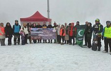 Artvin Atabarı Kayak Merkezi'nde sigaranın zararlarına dikkat çekildi