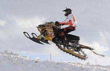 Dünya Kar Motosikleti Şampiyonası'nın SNX Türkiye etabı, final yarışlarıyla sona erdi