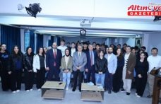 İlkadım Belediye Başkanı Kurnaz, gençlerle bir araya geldi