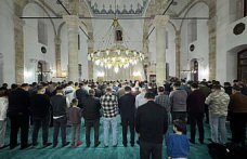 Karadeniz'de ilk teravih namazı kılındı