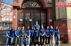 Salıpazarı'nda gençler toplumsal farkındalık için sahaya indi