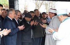 Vefat eden milli sporcu Sevdenur Gülçiçek, Samsun'da defnedildi