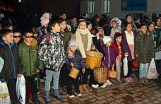 Amasya'da 150 yıldan fazla geçmişi olan “sepet sallama“ geleneği devam ediyor