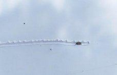 Bayburt'ta karın 2 metreye ulaştığı köylerde yol açma çalışmaları sürüyor