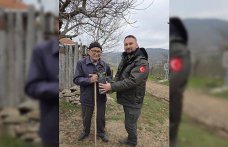 Karabük'te vatandaşlara 2 bin fidan dağıtıldı