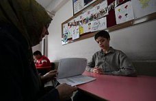 Otizmli Sevban azmiyle 1 yılda Kur'an-ı Kerim okumayı öğrendi