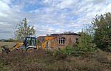 Bafra'da 2020 yılından bu yana 64 metruk yapı yıkıldı