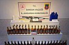 Bafra'da yılbaşı öncesi kaçak içki operasyonunda 1 kişi yakalandı