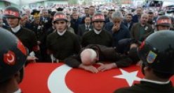 Piyade Jandarma Er Yunus Kaymak'ın cenazesi, memleketi Ordu'nun Akkuş ilçesinde son yolculuğuna uğurlandı.