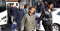 FETÖ'den Gözaltına Alınan 31 Akademisyen Adliyeye Sevk Edildi