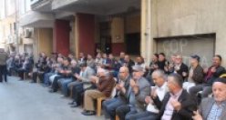 Hasan Aslan'ın Evinin Önünde Kur'an Okundu