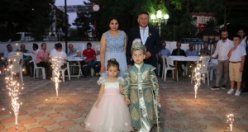 HÜSEYİN AYHAN ERKEKLİĞE İLK ADIMINI ATTI