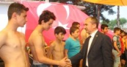 HIDIRELLEZ ŞENLİKLERİ HIDIRELLEZ MAHALLESİNDE YAPILDI