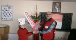 BAFRA MEHMET AKİF ERSOY İLKOKULU KULÜP ÖĞRENCİ VE ÖĞRETMENLERİNDEN TÜRK KIZILAYI BAFRA ŞUBESİNE ZİYARET