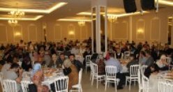 AK Parti Bafra ilçe teşkilatı üyeleri iftarda buluştu.