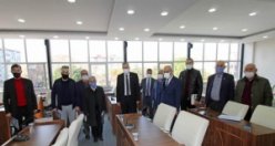 ODA BAŞKANLARINDAN YENİ MECLİS SALONUNA TAM NOT