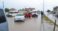 Su Birikintisi Kazaya Neden Oldu