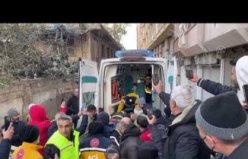 Asrın felaketinde Arzu Apartmanı enkazından 2 kişi daha kurtarıldı