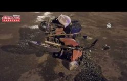 Bafra'da hafif ticari araçla çarpışan motosiklet sürücüsü ağır yaralandı