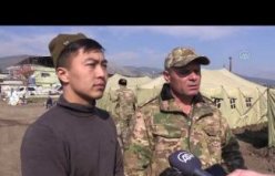 Özbek askerler hem enkazda hem sahra hastanesinde depremzedelerin yardımına koşuyor