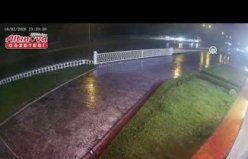 Samsun'da yolcu otobüsünün devrildiği kaza güvenlik kamerasında