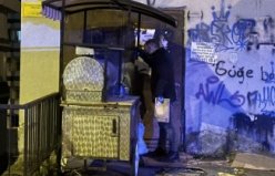 SAMSUN - Yol kenarındaki kovanın içinde silah bulundu