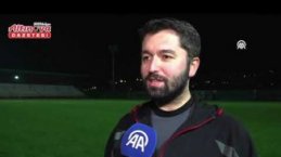 Eski Samsunsporlu futbolcular bağımlılıkla mücadeleye dikkati çekmek için sahaya çıktı