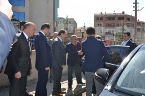 Bakan Kılıç, Bafra Öğretmenevi'nde Partililerle Bir Araya Geldi