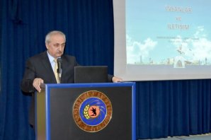 Yusuf Ziya Yılmaz'dan Ziraatçılara İletişim Dersi