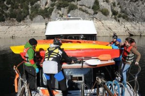 ŞAHİNLERİN GİZEMLİ KANYONUNDA KANOYLA İLK GEÇİŞ