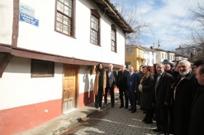 ALAÇAM'IN TARİHİ DOKUSU GÜN YÜZÜNE ÇIKIYOR