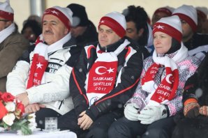 VEFAKÂR GENÇLİK FEDAKÂR ECDADINI UNUTMADI