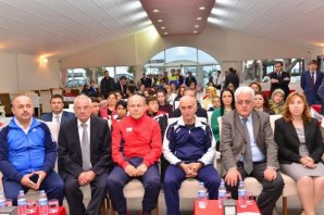 HAREKETSİZ YAŞAMDAN KURTULMANIN YOLLARINDAN BİRİ DE BİSİKLETTİR