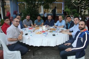 MHP İlçe Teşkilatı İftar Yemeğinde Buluştu