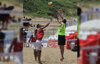 Plaj voleybolu