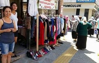 Sinop'ta sokak hayvanları yararına kermes